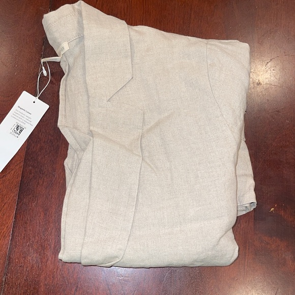 B0224 Eileen Fisher, light weight organic shaped linen blazer, size Small - Picture 8 of 8